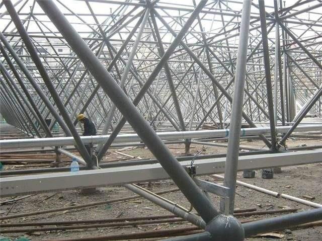 南平盘点螺栓球网架对选材方面的4点要求